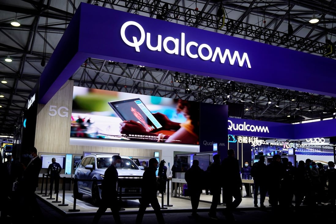 People visit a Qualcomm booth at the Mobile World Congress (MWC) in Shanghai on February 23. Photo: Reuters