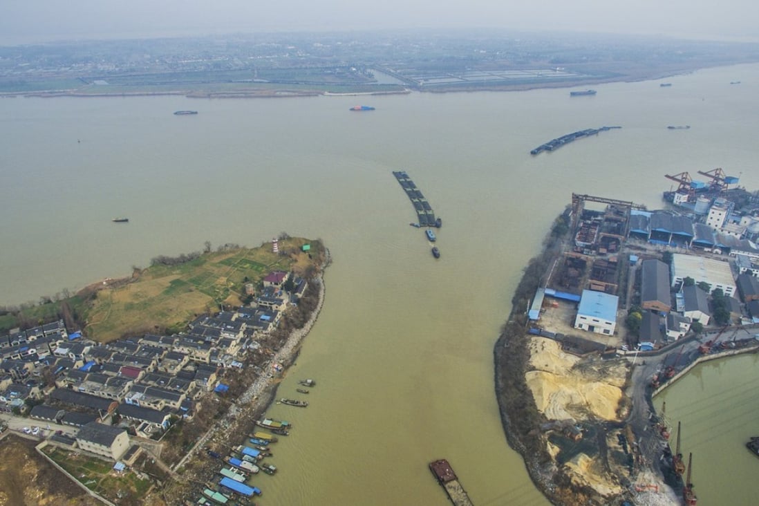 The Jianbi navigation lock in Zhenjiang in Jiangsu province. The Jianbi navigation lock links the Yangtze River and the Sunan section of the Beijing-Hangzhou Grand Canal. Photo: Xinhua
