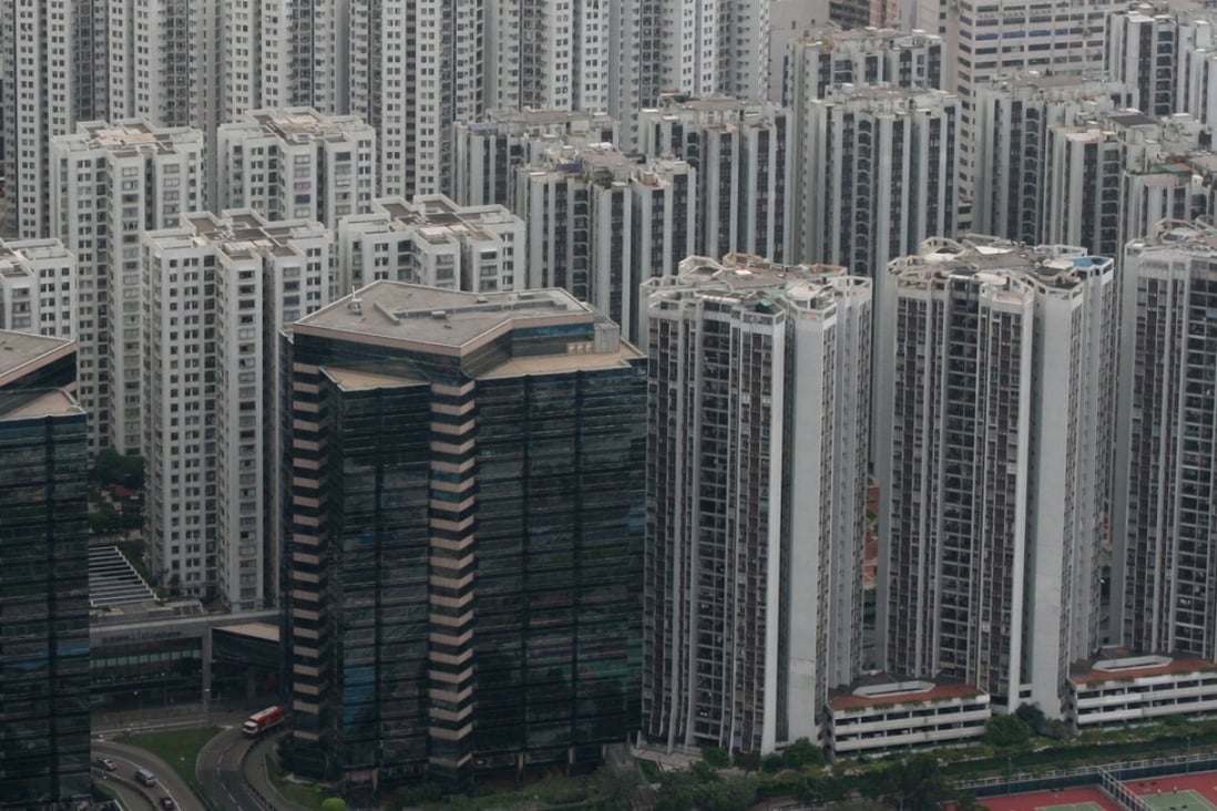 Entry-level rents at Taikoo Shing are now around HK$18,000 per month, down from HK$21,000 for the smallest 500 square foot unit. Photo: Robert Ng