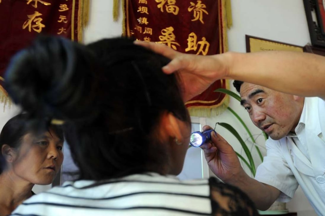 The aim of the family doctor scheme is to alleviate the bottlenecks at big 3A hospitals. Photo: Xinhua