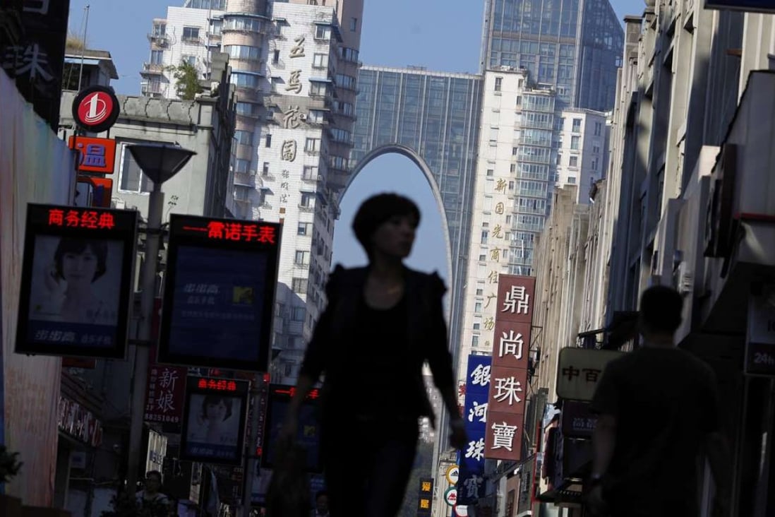 Moody’s estimates that China’s shadow banking assets grew by 30 per cent in 2015. Photo: Reuters