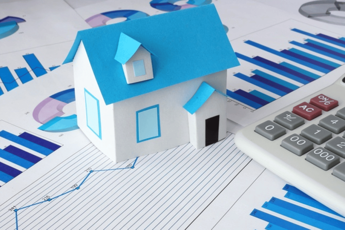 The total dollar value of homes sold in Greater Vancouver fell 31.1 photo year-over-year in August. Photo: Shutterstock