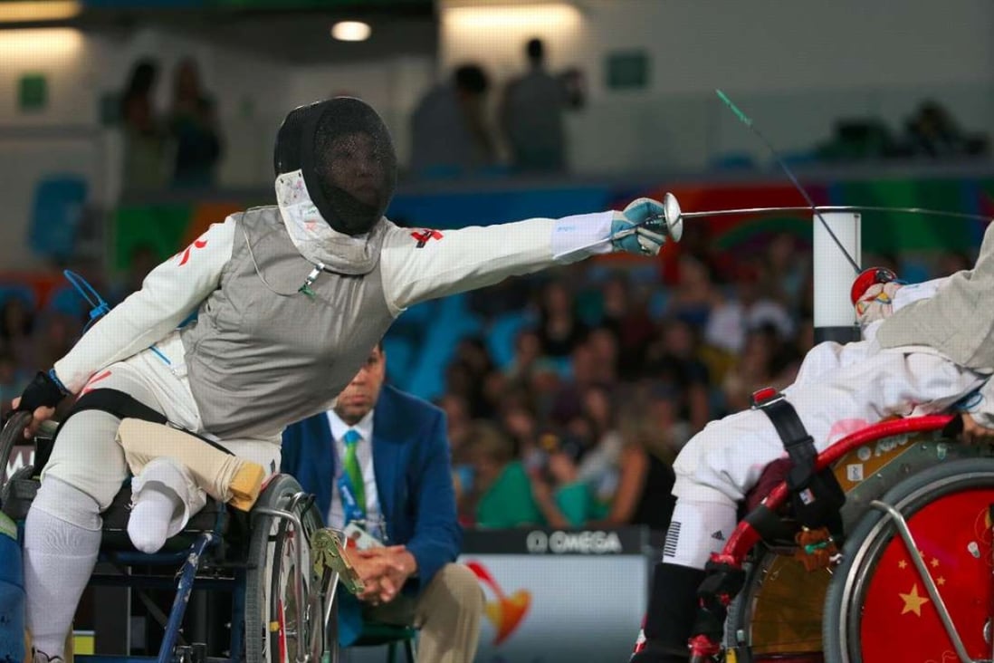 Yu Chui-yee competes in the individual foil event at the Rio Paralympics. Photos: HK Paralympic Committee