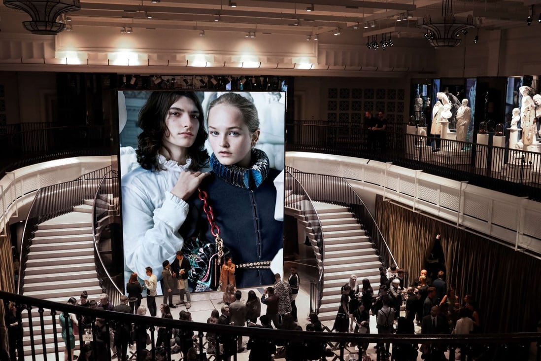 Burberry shows its first straight-to-consumer September collection at Makers House London, and the show was streamed live at its Regent Street store.