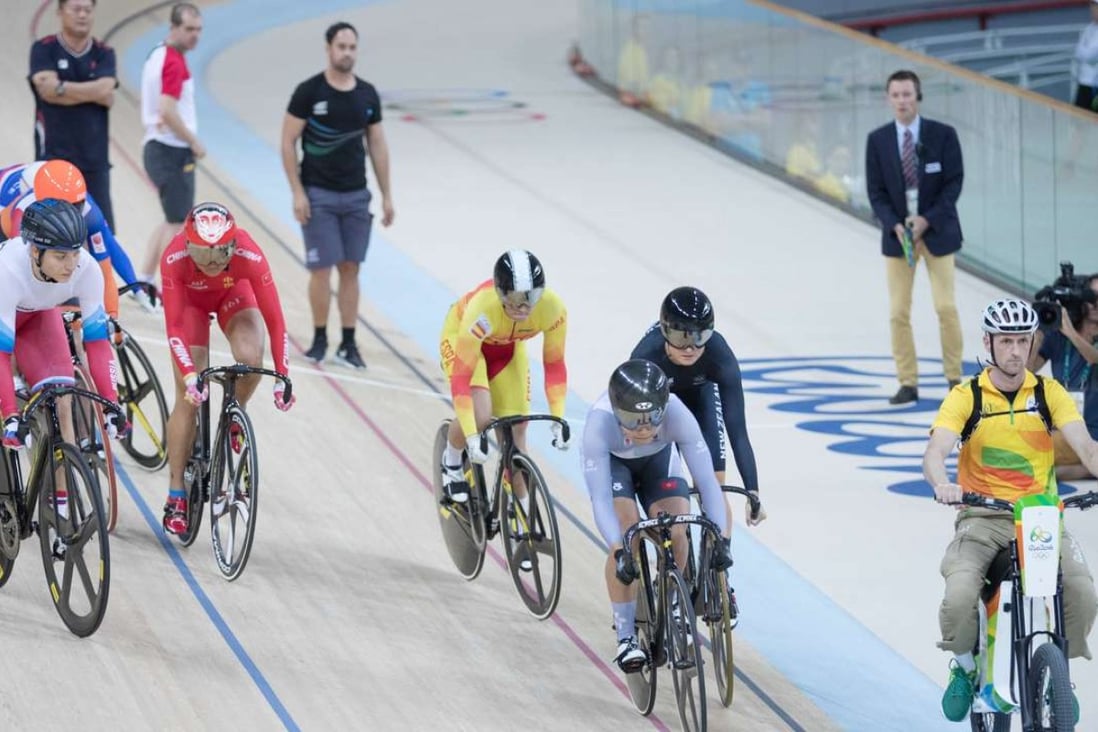 Hong Kong cyclist Sarah Lee Wai-sze (in grey) competes in the women's keirin at the Rio Olympics. Photo: HK SF&OF