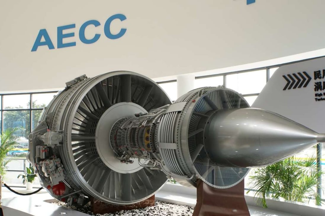 A mock-up of a Chinese-designed high-bypass turbofan engine for ChinaÕs civil jetliner programme is displayed inside the pavilion of a new state-owned engine-making giant, Aero Engine Corporation of China (AECC), at Airshow China in Zhuhai. Photo: Reuters