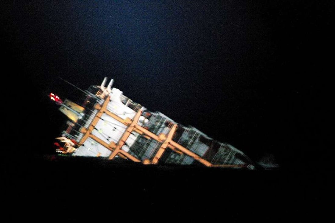 Japanese coast guard rescues 26 North Koreans from sinking ship South