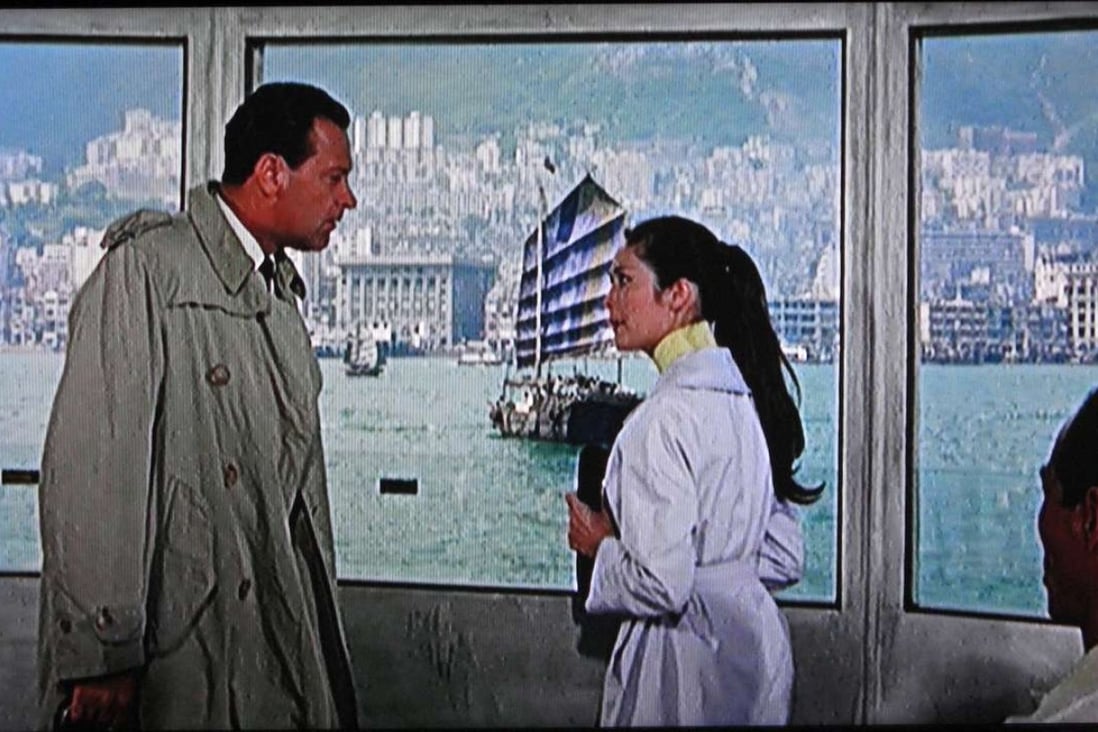 William Holden and Nancy Kwan meet in the Star Ferry terminal in their first scene together in 'The World of Suzie Wong'.