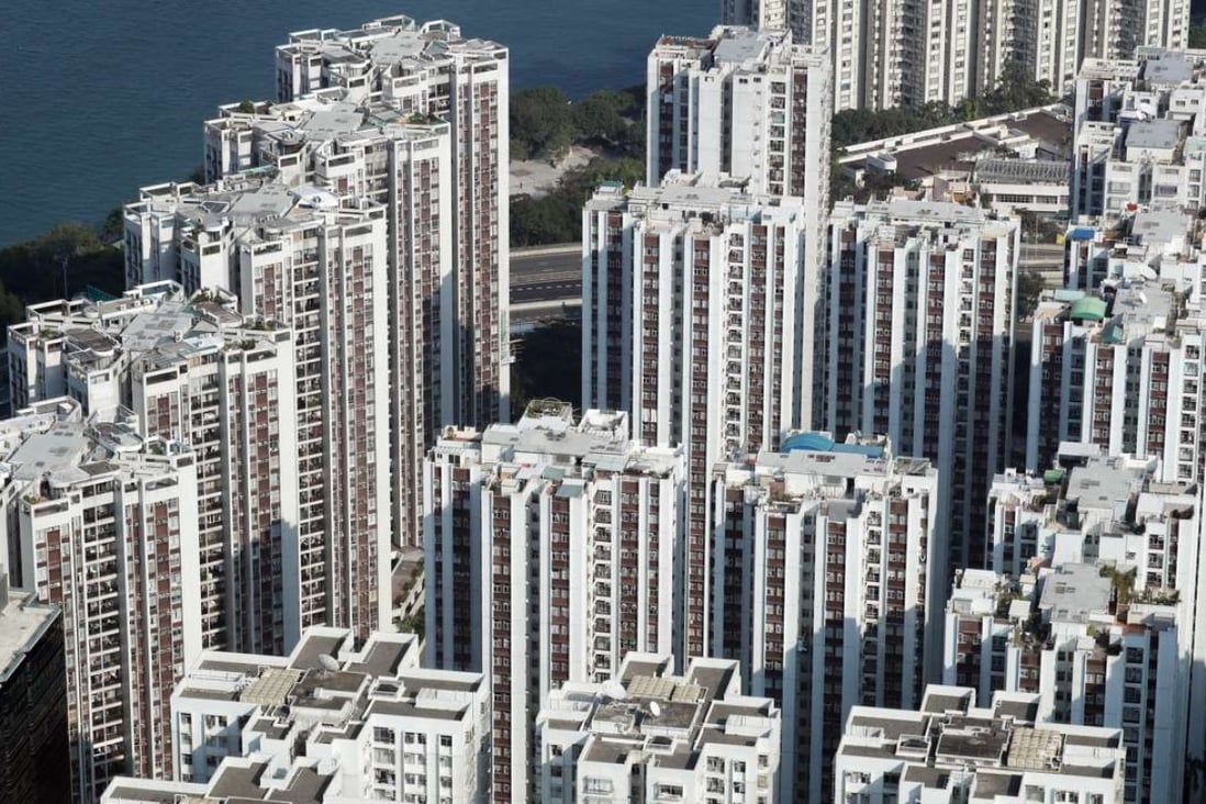 Taikoo Shing residential blocks are seen from the One Island East in Quarry Bay. Photo: Nora Tam