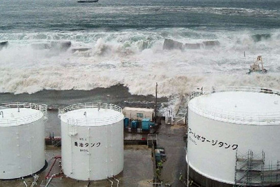 Tsunami waves advance on the Fukushima Daiichi nuclear power plant on March 11, 2011. Photo: AFP