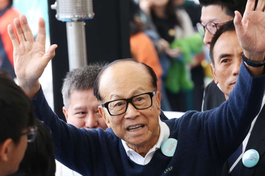 Shareholders Of Li Ka shing Companies Back Motion For A 7 3 Billion 