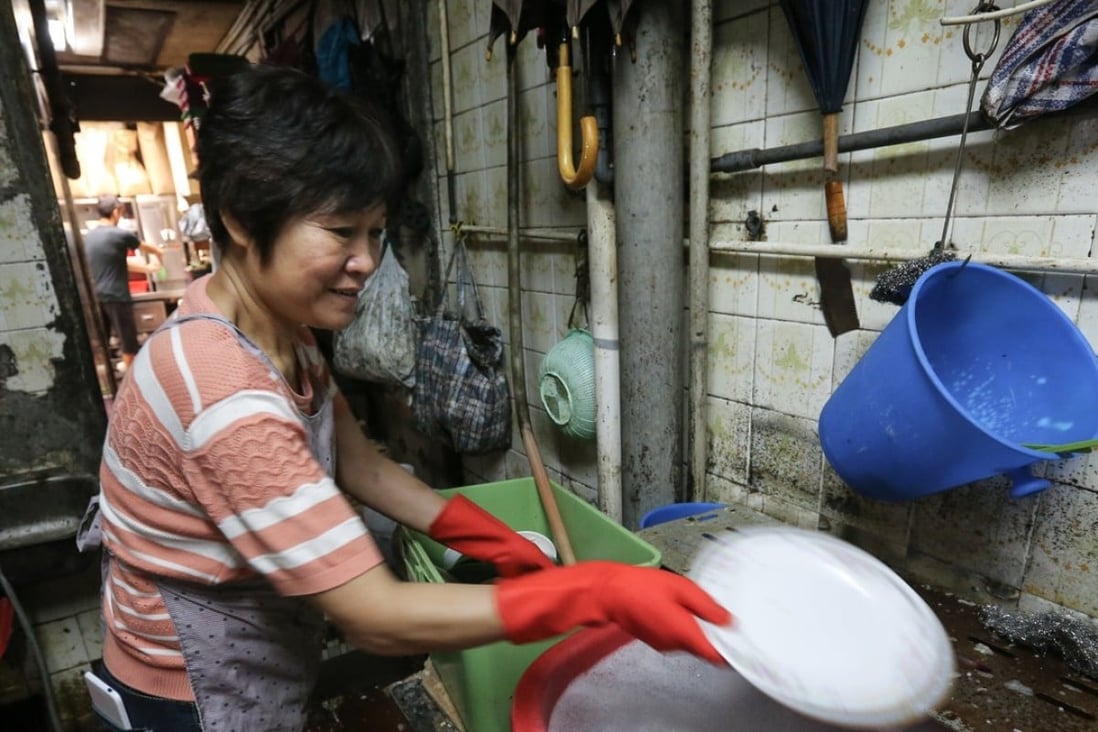 Working hours plan cheats ordinary people, Hong Kong unionist says, but