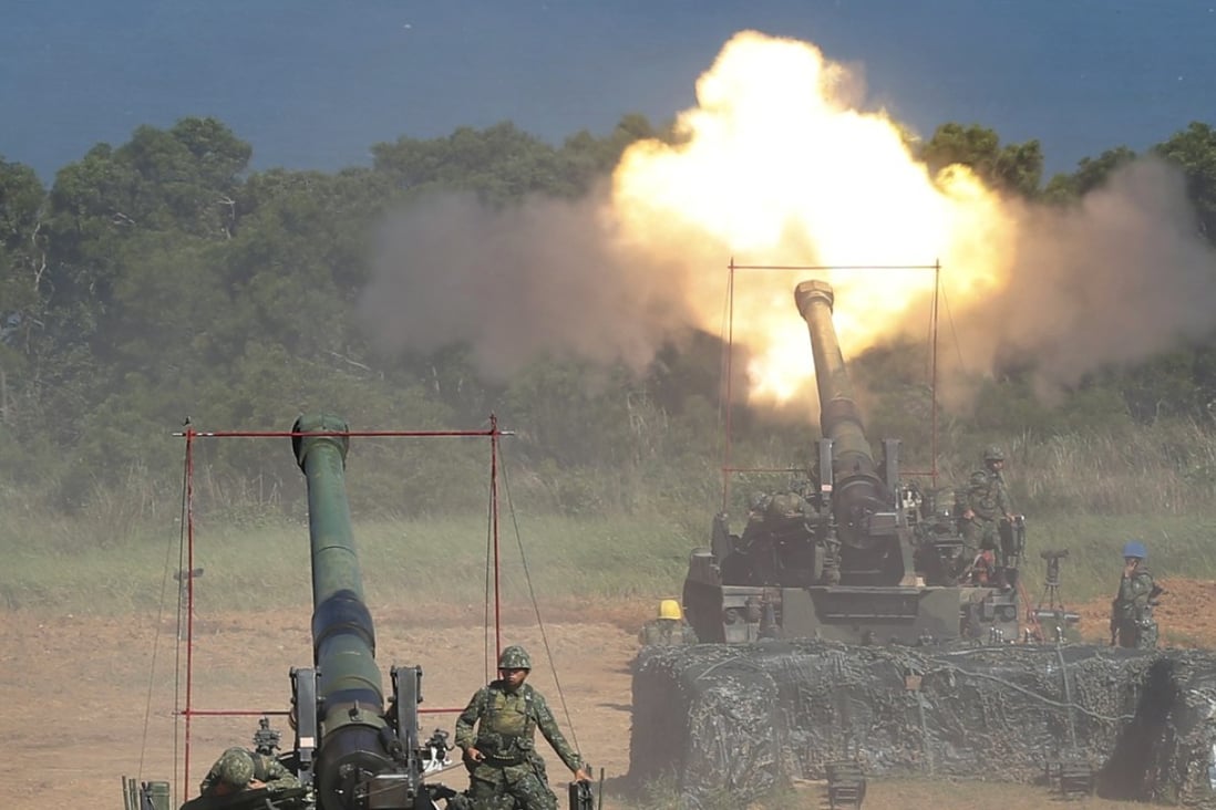 Taiwan's military fire artillery from self-propelled Howitzers during the annual Han Kuang exercises in Hsinchu, northeastern Taiwan. Photo: Associated Press
