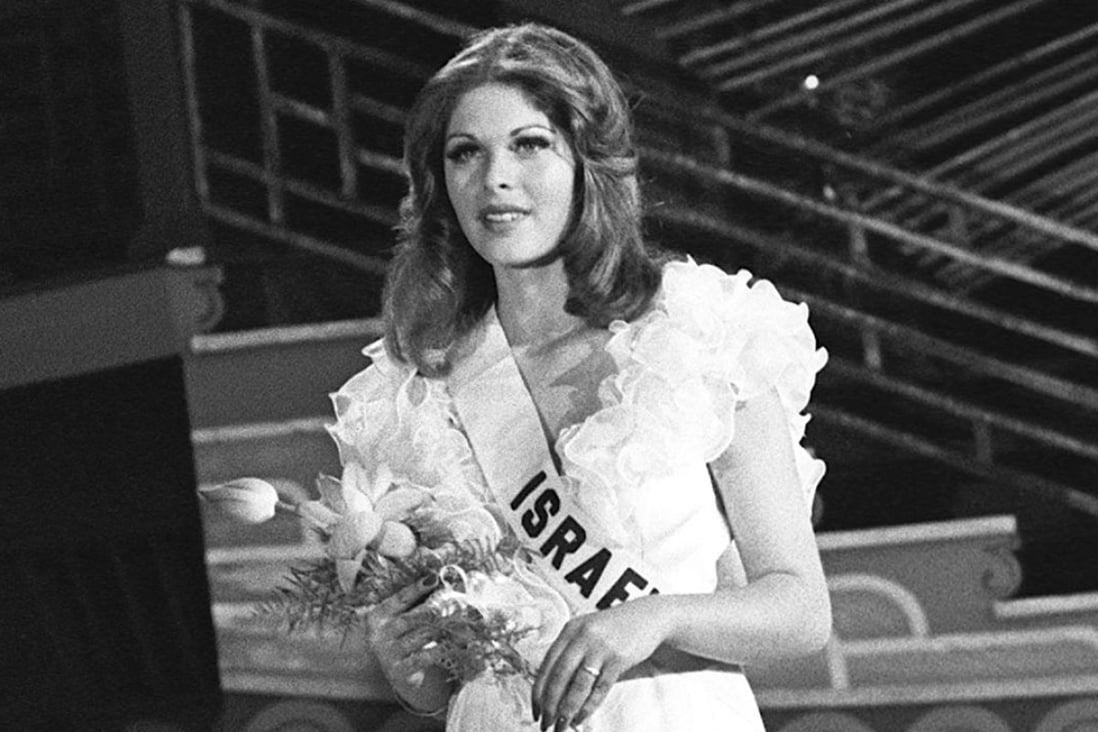 Rina Messinger is crowned Miss Universe 1976 at Lee Theatre. Pictures: SCMP