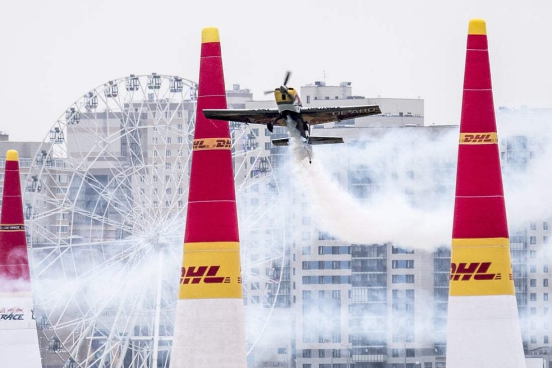 Hong Kong’s Kenny Chiang Ting in action during the Kazan leg of the Air Race World Championship Challenger Class. Photos: Red Bull