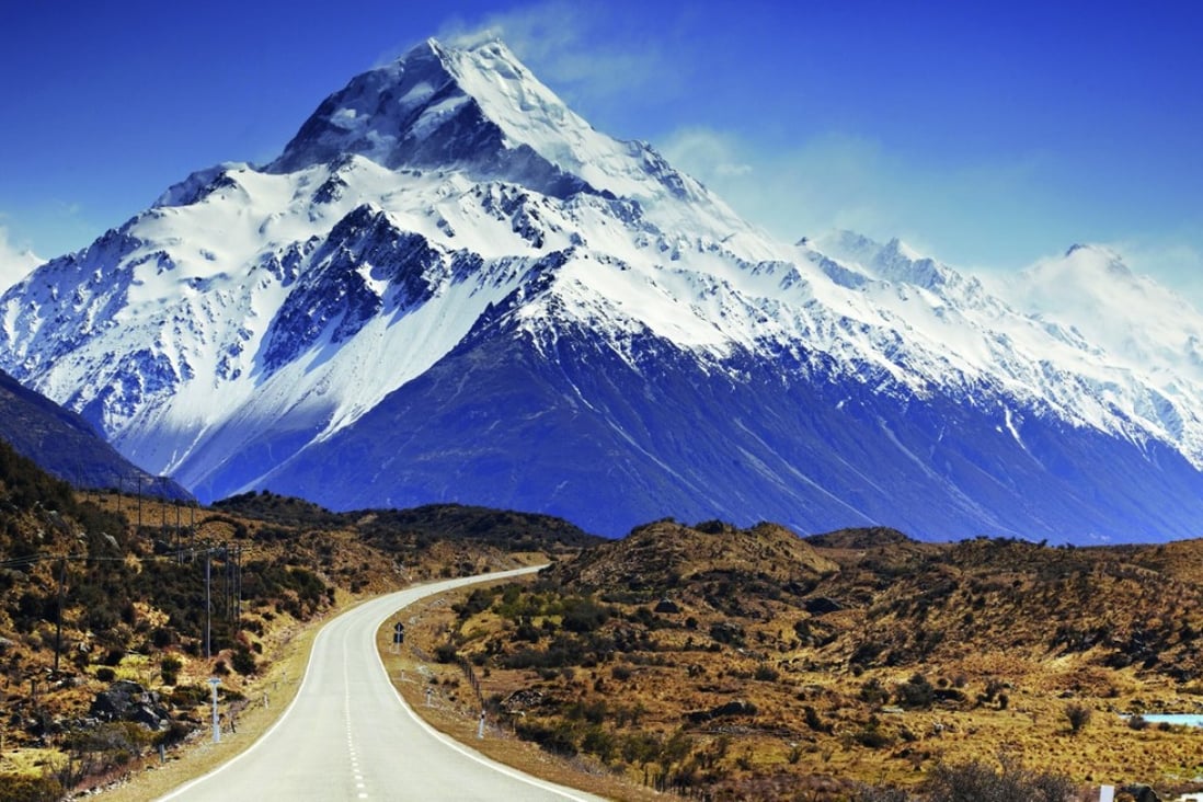 New Zealand’s Southern Alps are the setting for one of the core car journeys in Lonely Planet’s Epic Drives of the World. Photo: Matt Munro/Lonely Planet