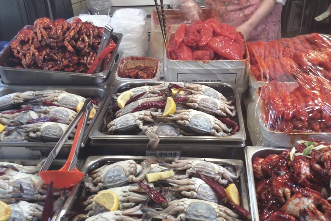 A variety of fish and shellfish tempts seafood lovers at the Gwangjang Market in Seoul. Photo: Susan Jung