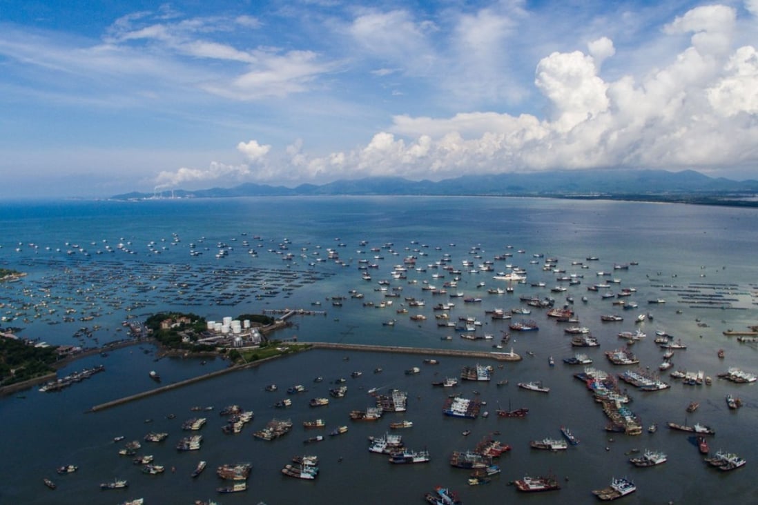 Boats head to sea from Guangdong province after the end of the ban on fishing in the South China Sea. Photo: Xinhua