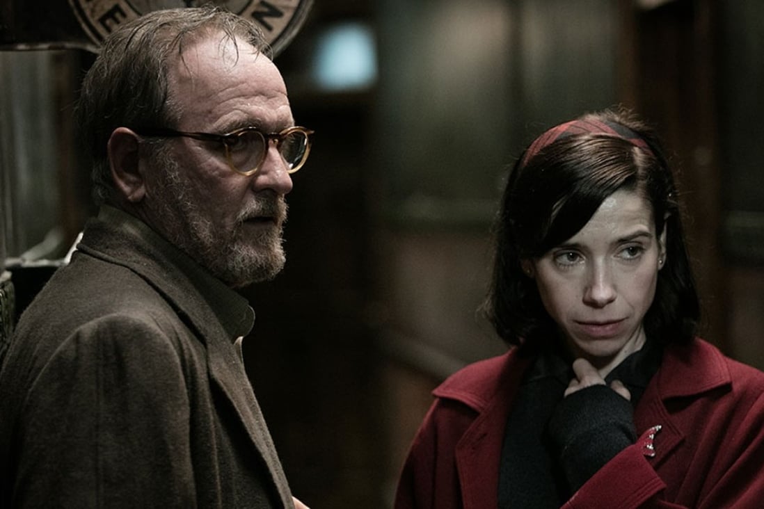 Richard Jenkins and Sally Hawkins in The Shape of Water.