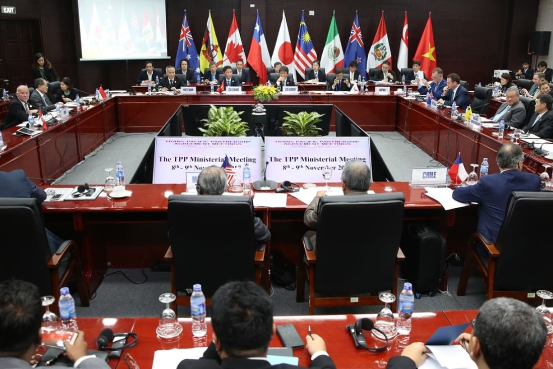 Trade ministers and delegates from members of the Trans Pacific Partnership (TPP) attend a meeting ahead of the Asia-Pacific Economic Cooperation leaders summit in Vietnam. Photo: AFP