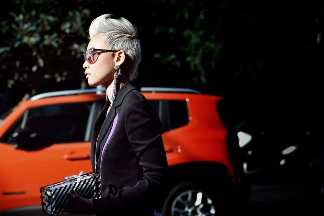 Esther Quek’s distinctive look turns heads at fashion shows around the world. Photo: Chillaxing Road