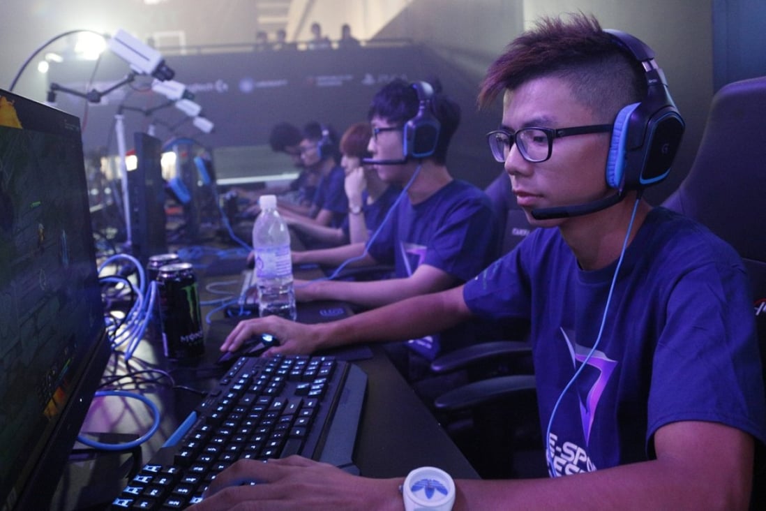 The Hong Kong Computer & Communications Festival, the first e-sport festival held in Hong Kong, was hosted by Logitech and Cyber Games Arena. Photo: CGA