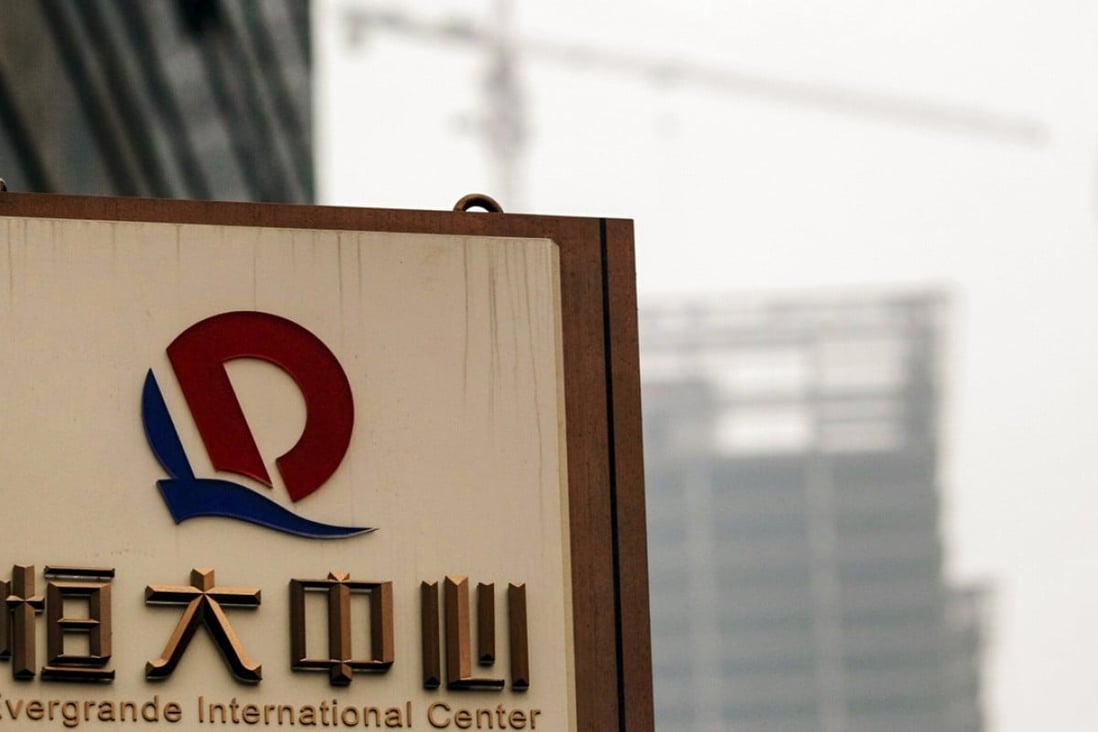China Evergrande switches to convertible bonds at last minute, pares it