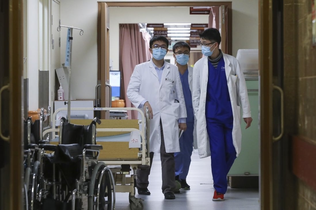 Doctors working at the ward of Queen Elizabeth Hospital in Kowloon. Photo: SCMP / Sam Tsang