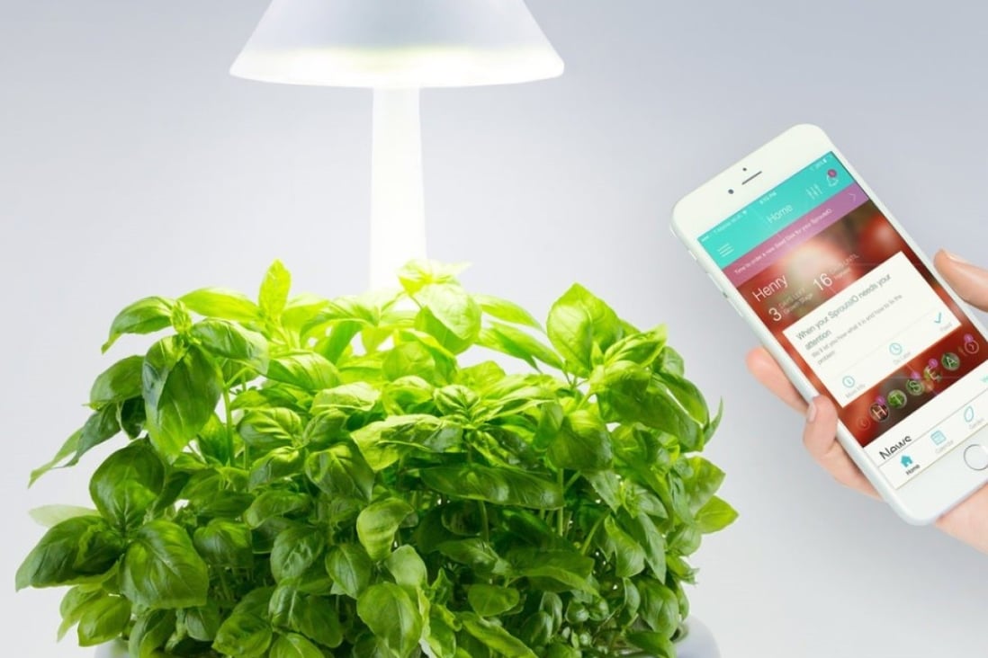 New mobile phone technologies mean even grow-your-own-food enthusiasts stuck indoors can show off their green-fingered talents