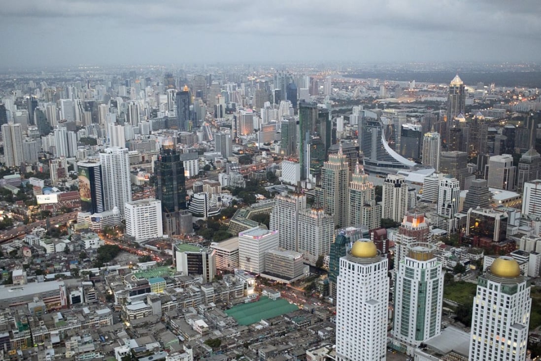 About 120,000 condominium units worth over 500 billion baht will be launched in Thailand this year and about half of them will be in Bangkok . Photo: Bloomberg