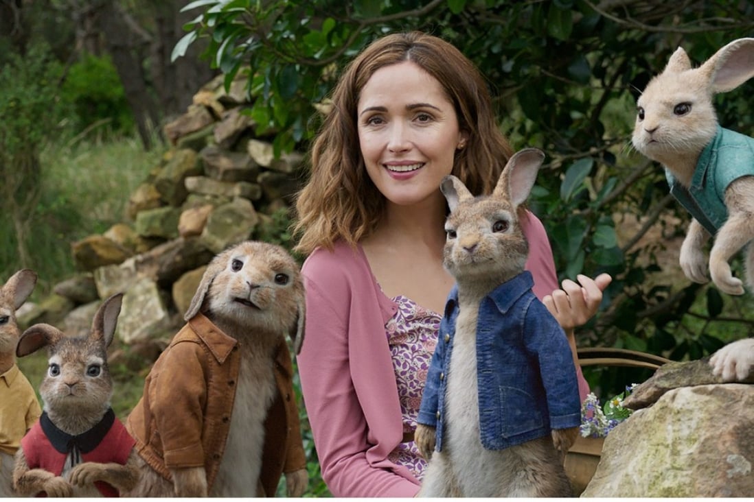 Rose Byrne and the bunnies from Peter Rabbit (category IIA, English and Cantonese), directed by Will Gluck.