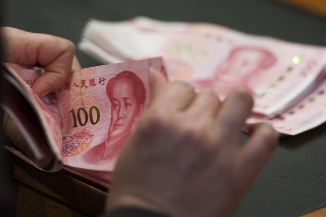 The Chinese currency has dropped for the last 11 days in a row, its longest losing streak in four years. Photo: Bloomberg