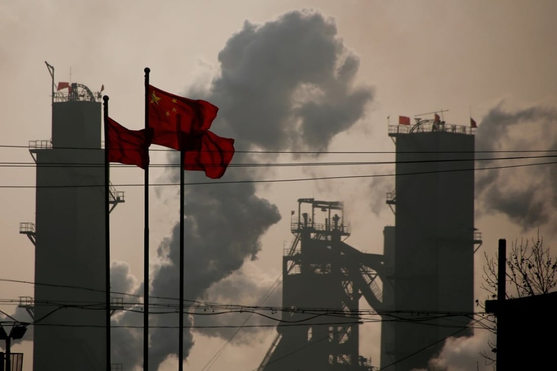 China’s carbon emissions hit a record 9.53 gigatonnes in 2013 and fell in the next three years to 9.2 gigatonnes in 2016, according to a study published by Nature Geoscience. Photo: Reuters