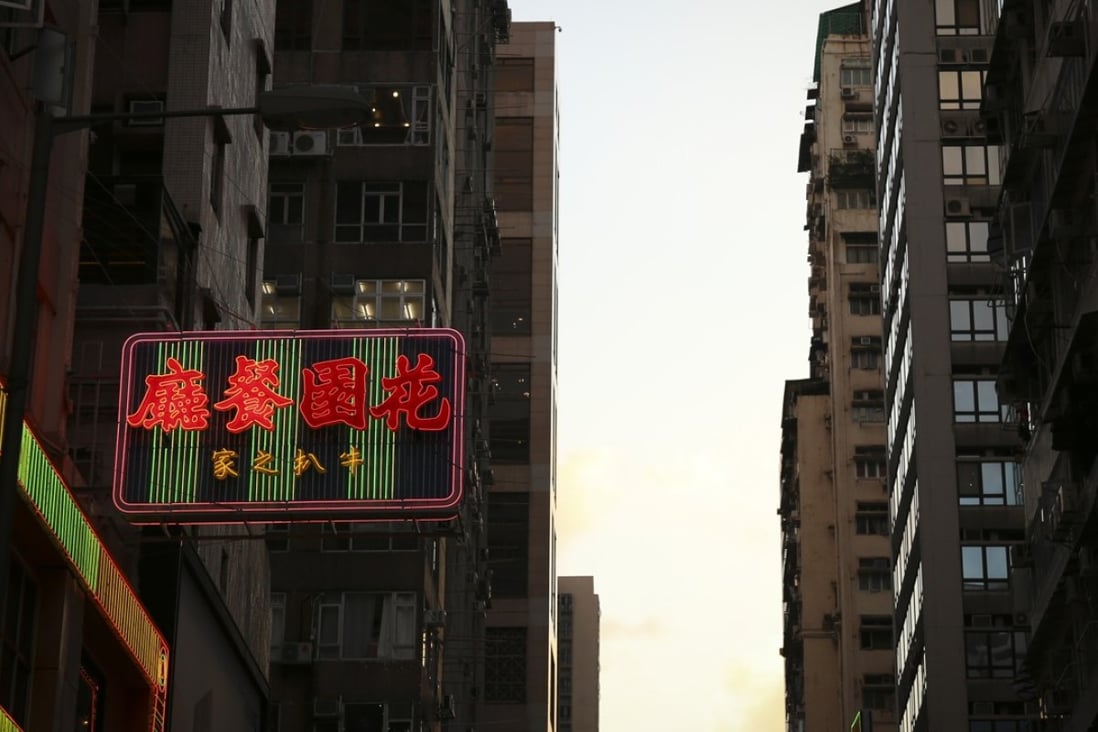 Once ubiquitous, neon signs with Beiwei caligraphy are increasingly scarce on the streets of Hong Kong. Photo: Adonian Chan