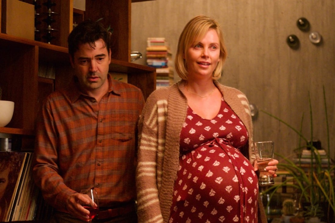 Charlize Theron and Ron Livingston in Tully.