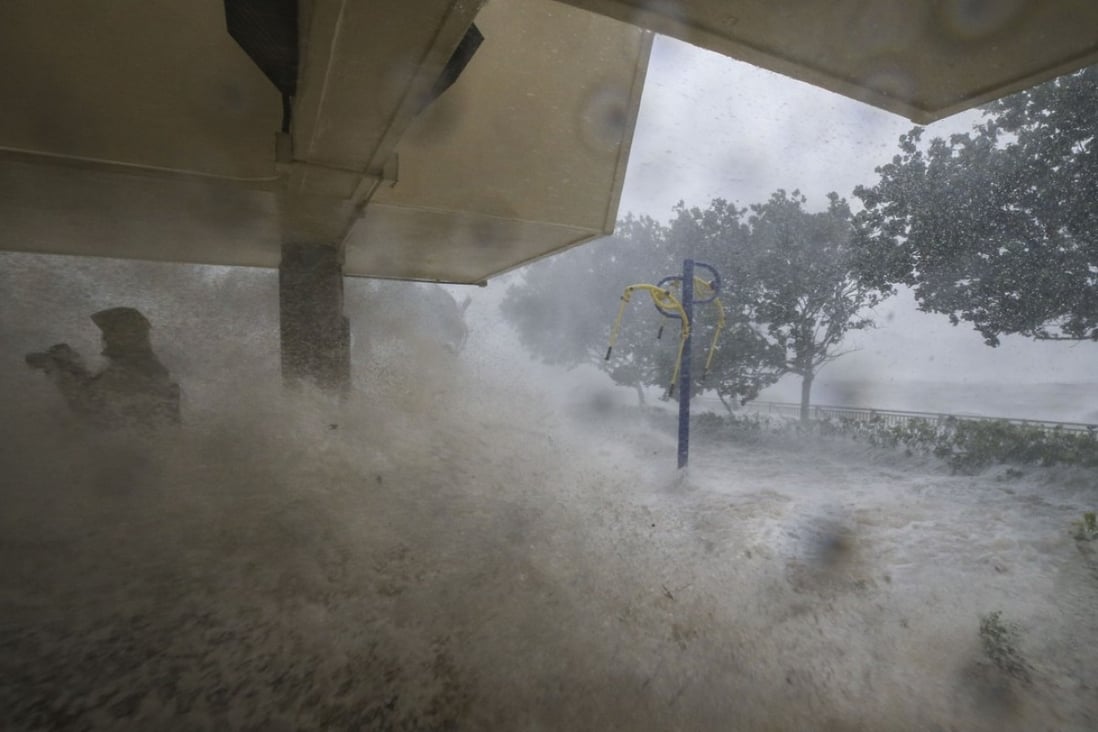 Strong winds and waves hit Heng Fa Chuen as Typhoon Mangkhut makes landfall in Hong Kong. Photo: Sam Tsang