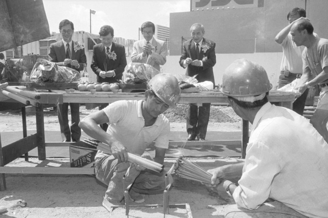 A start-work ritual on 7 January, 1991 at the operational headquarters of Towngas in North Point. Yu Ling-sun, managing director of Hsin Chong (Foundations) Ltd, the contractor of the HK$300-million, 25-storey building, is on the far right of the photograph. Photo SCMP
