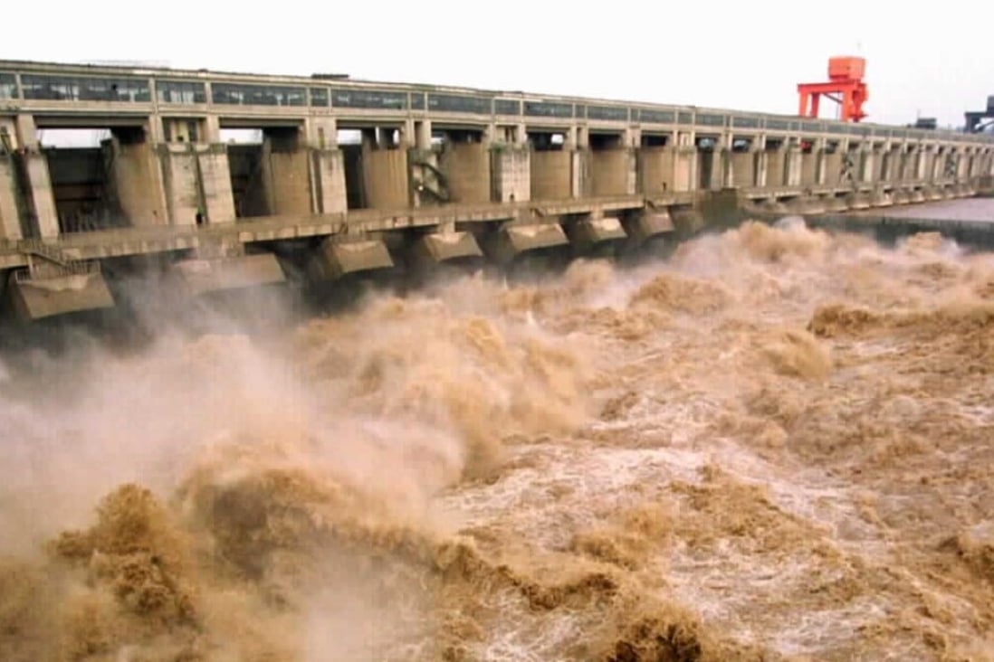 The Gezhouba hydroelectric dam during floods. Photo: Xinhua