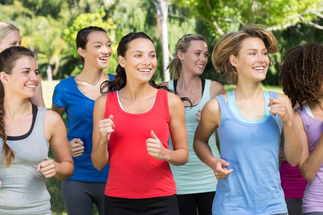 Exercising with others has many benefits over working out solo. If you want to lose weight or get fit, you should work out with like-minded people. Photo: Alamy
