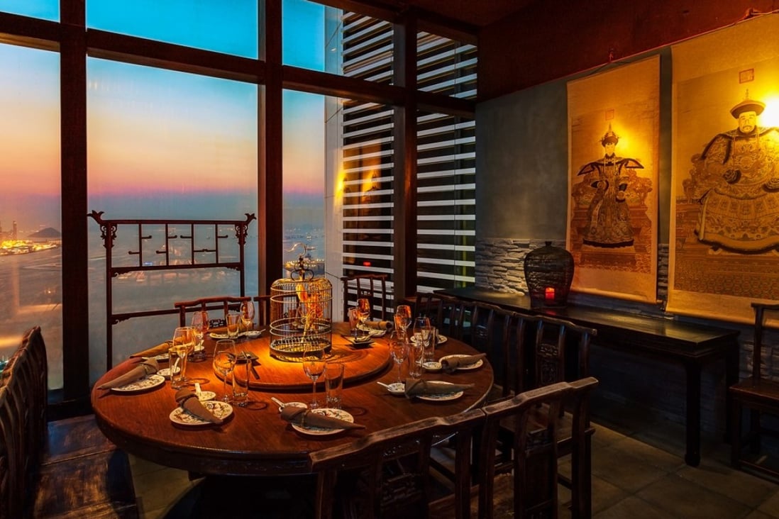 Hutong in Tsim Sha Tsui has a spectacular view, bettered only by its chilli chicken dish.