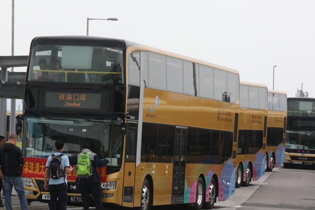 Cross-border coaches for the Hong Kong-Zhuhai-Macau Bridge are in demand. Photo: K. Y. Cheng