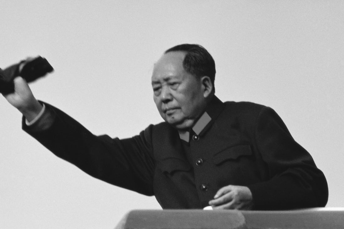 Chairman Mao Zedong waves to the Red Guards at Tiananmen Square in Beijing in 1966. Photo: China Foto Press