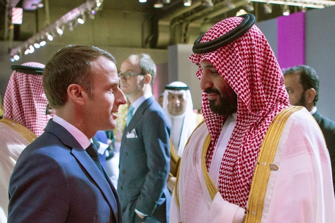 French President Emmanuel Macron and Saudi Crown Prince Mohammed bin Salman chatting in Buenos Aires during the G20 summit on November 30, 2018. Photo: AFP/Saudi Royal Palace/Bandar al-Jaloud