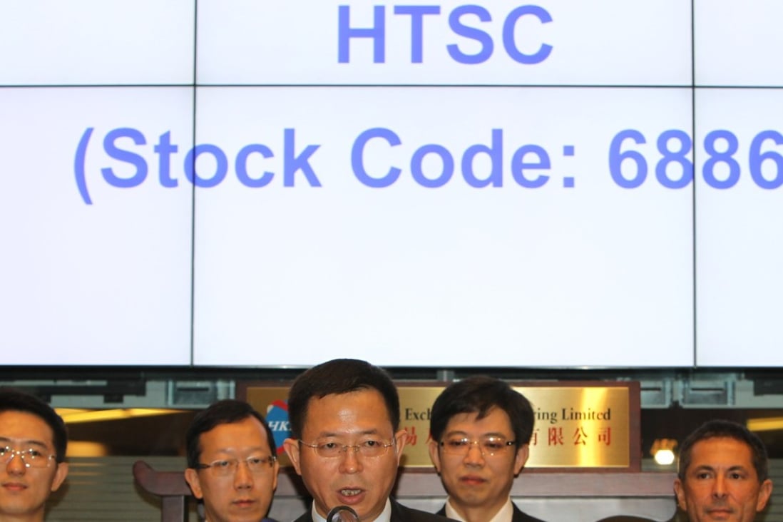 Huatai Securities’ chairman Wu Wanshan during the company’s listing ceremony in Hong Kong on 1 June 2015. Photo: SCMP
