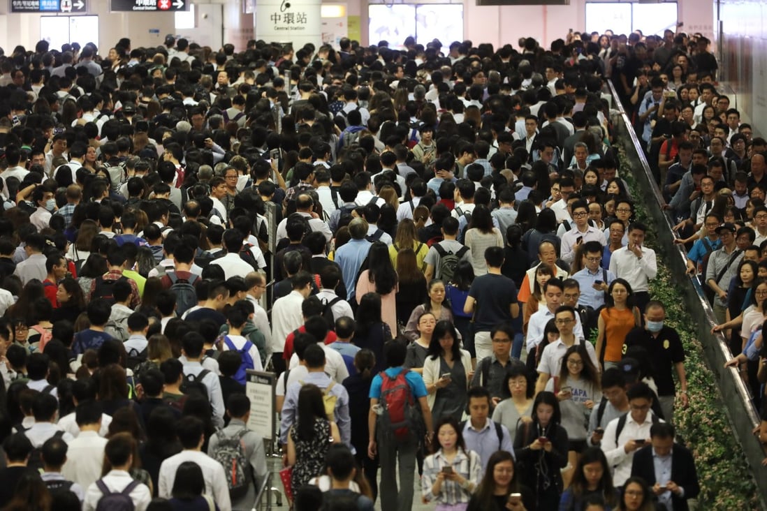 Central MTR station was heavily congested on October 16. Photo: Sam Tsang