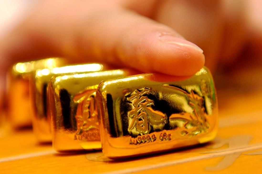 Gold is widely used in components of products such as smartphones. Photo: Xinhua