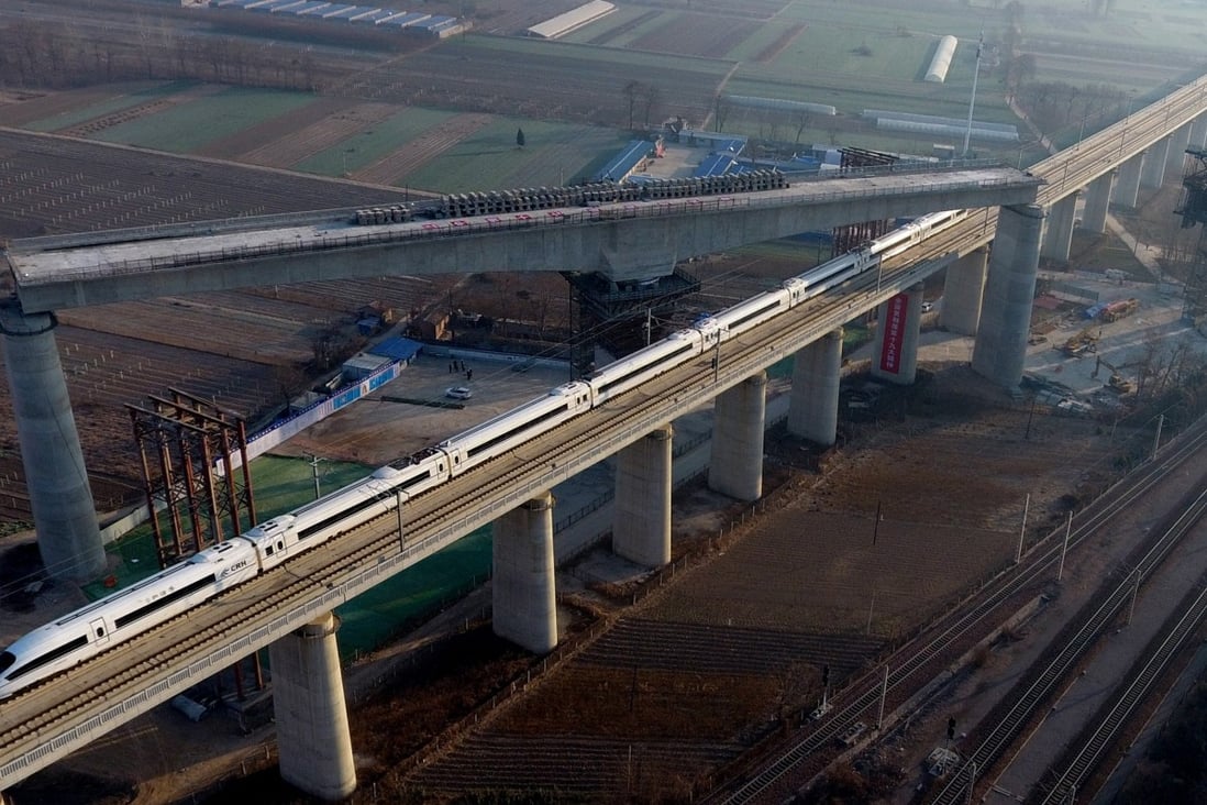 The construction site of a bridge of the Shangqiu-Hefei-Hangzhou high-speed railway in central China's Henan Province. Photo: Xinhua