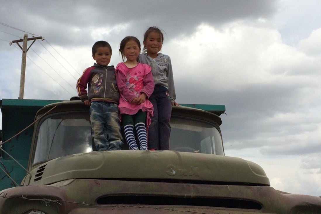 Children in the countryside of Kyrgyzstan. Photo: William Han