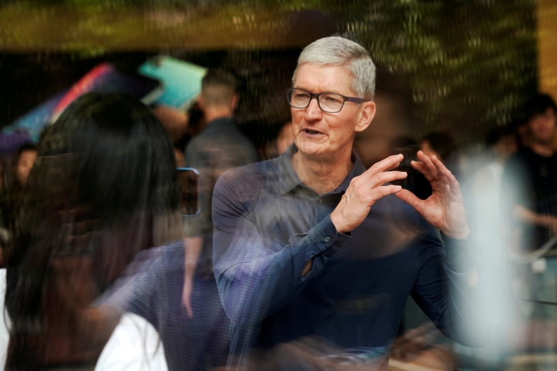 Apple chief executive Tim Cook visits an Apple store in Shanghai in October last year. Photo: Reuters
