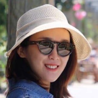 Lia Yi